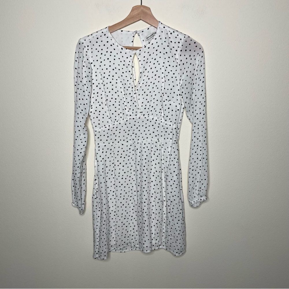 🆕 Abercrombie & Fitch Polka Dot Dress xs